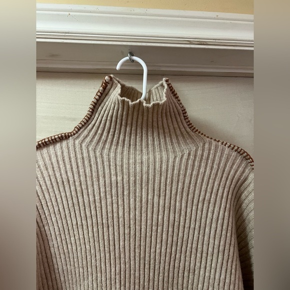 Listicle Cozy Beige Unique High Neck Long Sleeve Sweater Size Small - Picture 8 of 9